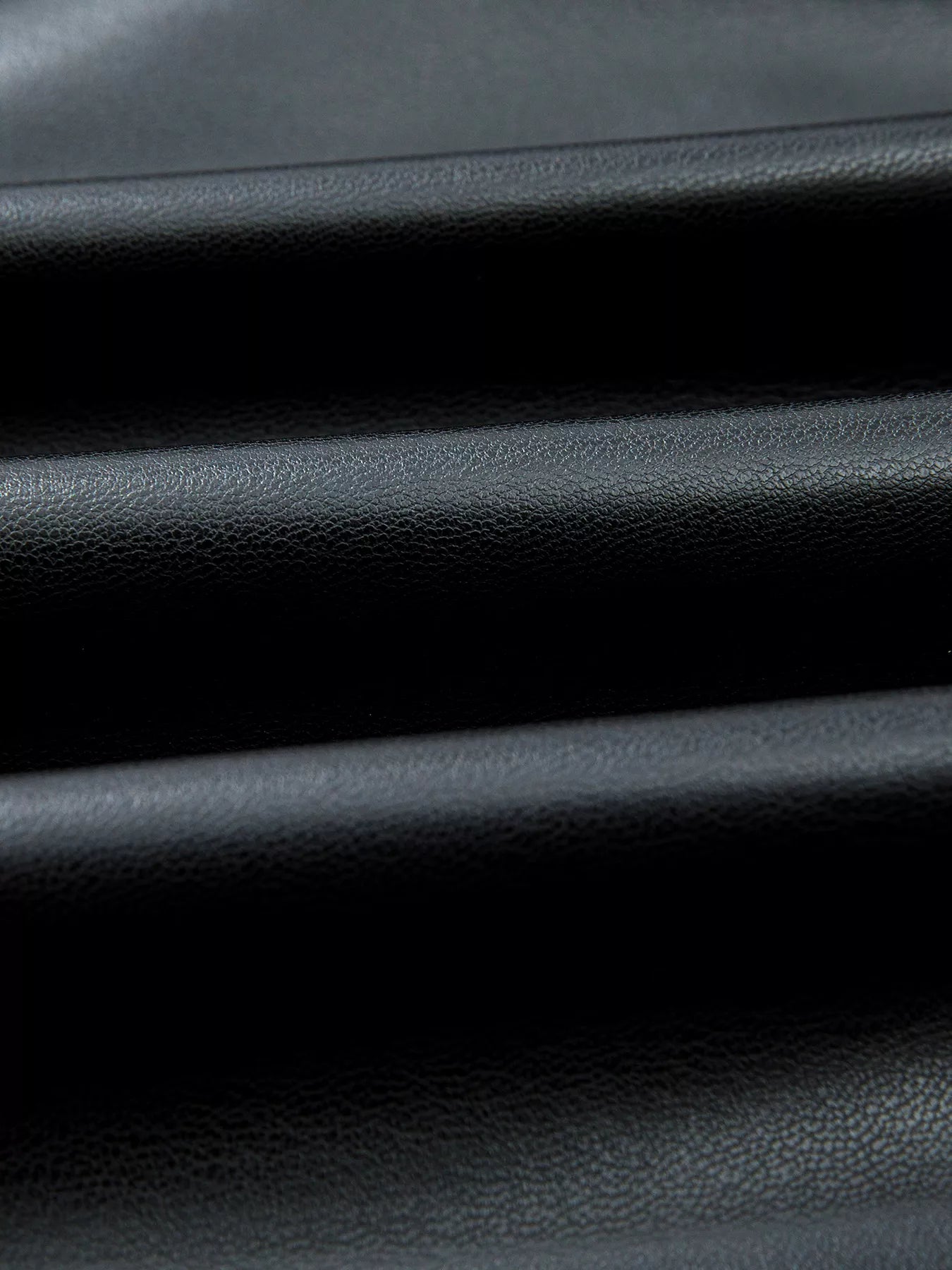 ca9e09eedddf438ea6445fa55df56bce-Max-Origin